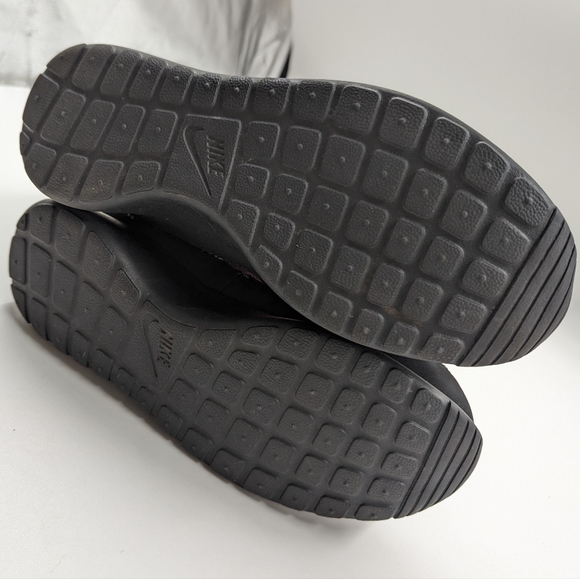 NIKE Roshe Run Black Nylon Lace Up Running Sneaker Boots Youth Sz 6 / Wmn's Sz 8 - Picture 13 of 14